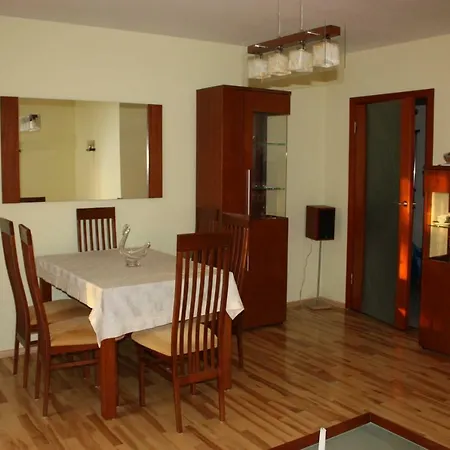 Apartment Pegasus Apartament *